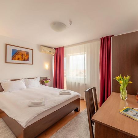 Pension Cluj Екстер'єр фото