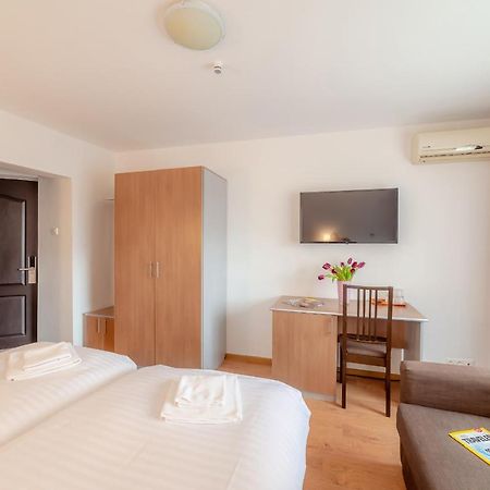 Pension Cluj Екстер'єр фото