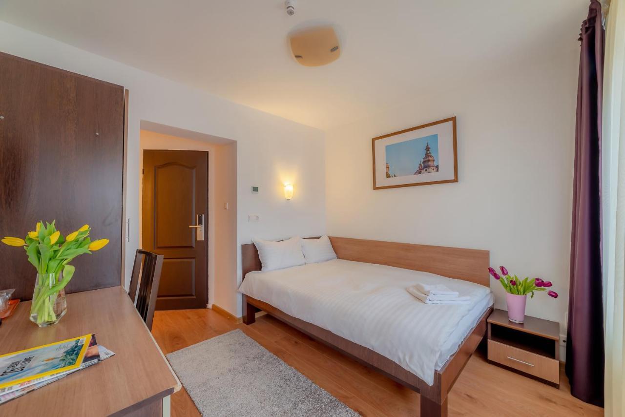 Pension Cluj Екстер'єр фото