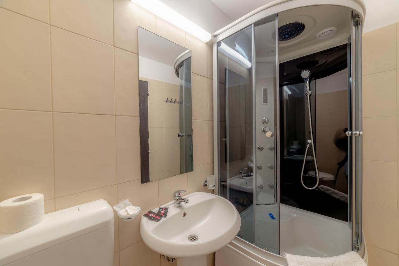 Pension Cluj Екстер'єр фото