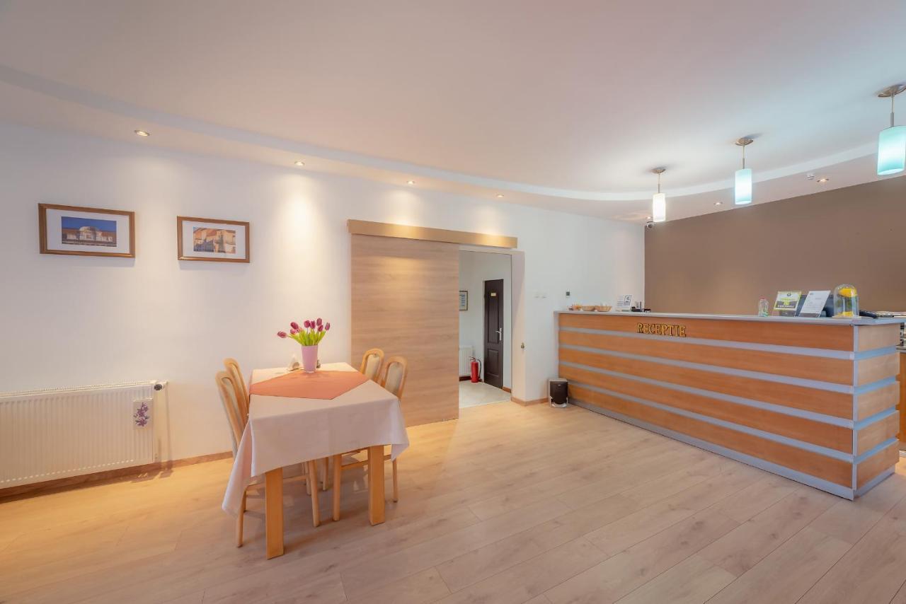 Pension Cluj Екстер'єр фото