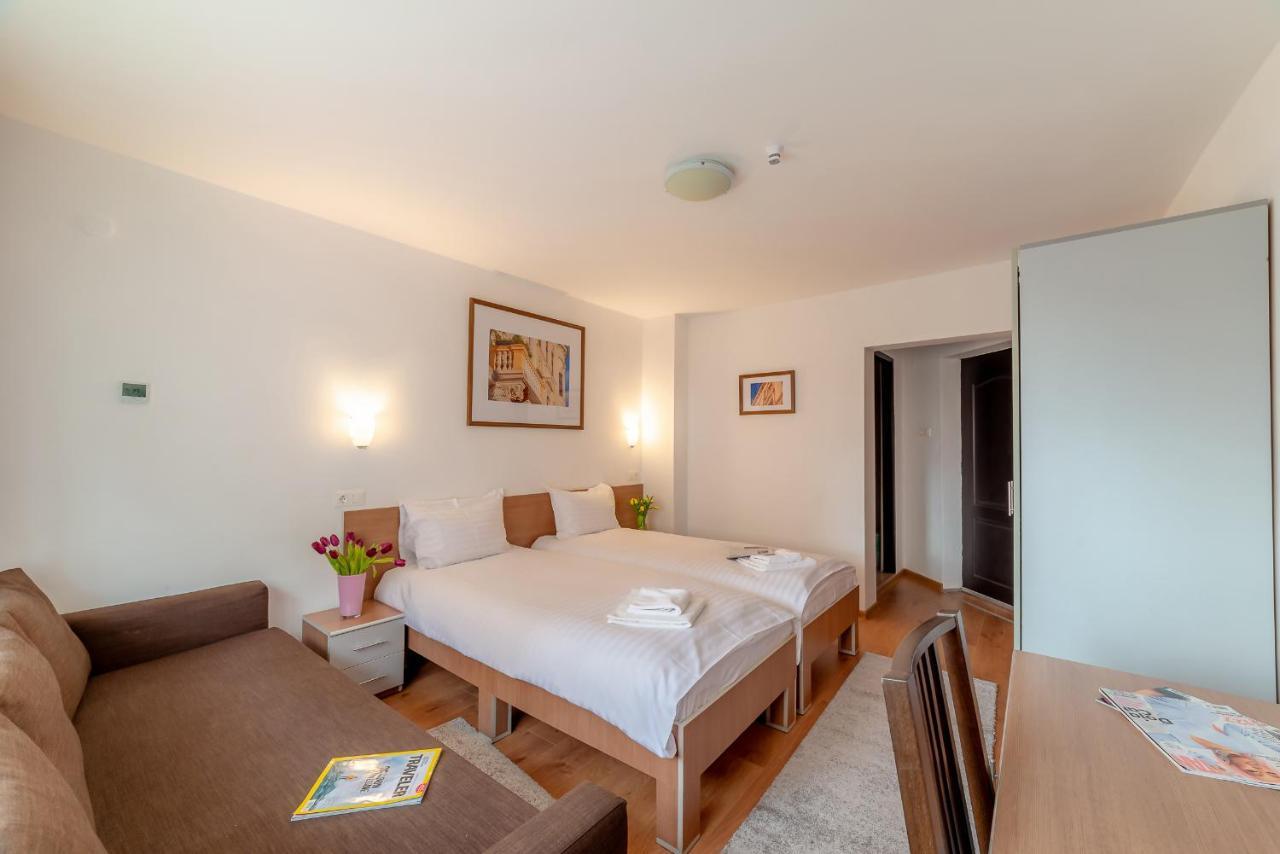Pension Cluj Екстер'єр фото