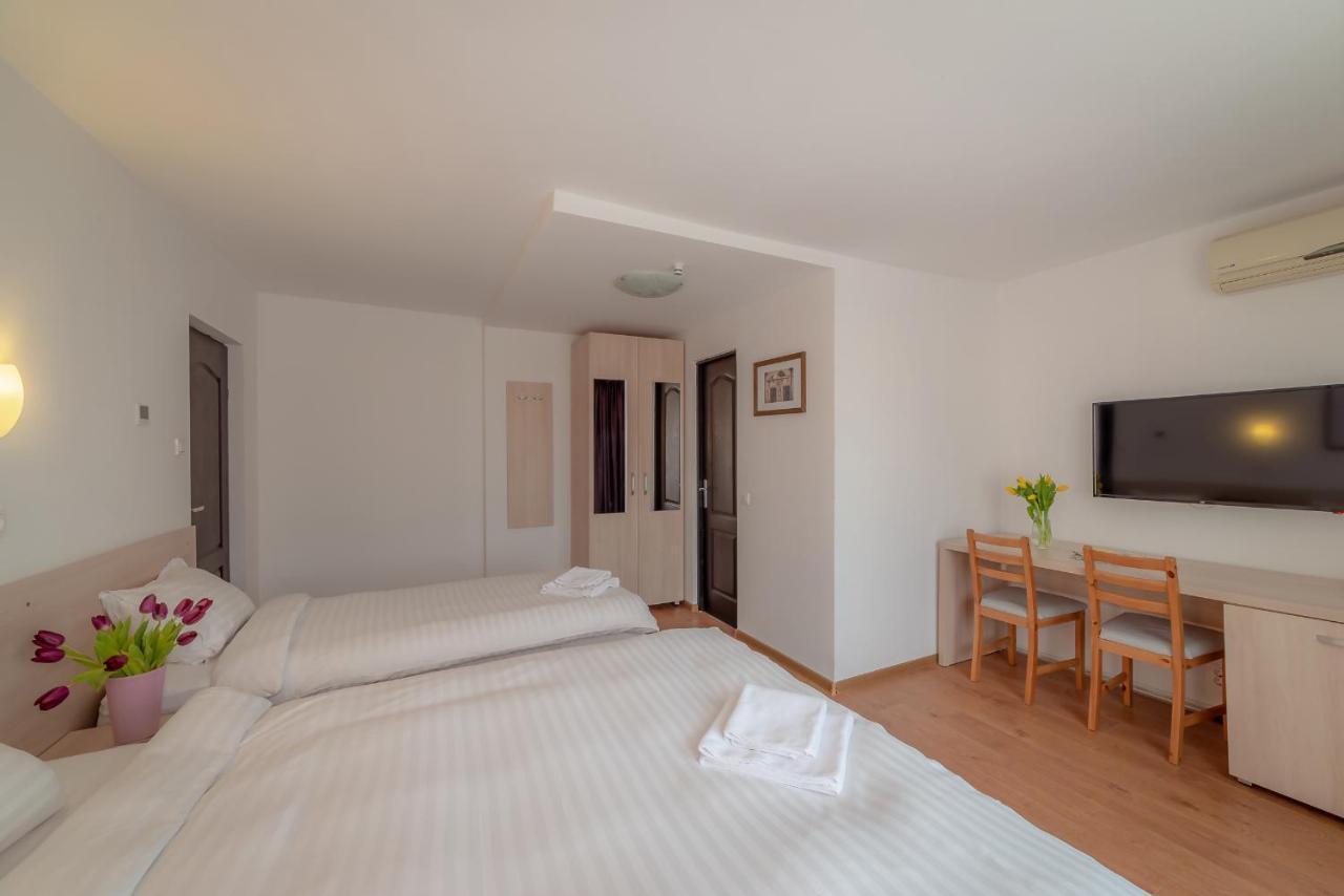Pension Cluj Екстер'єр фото