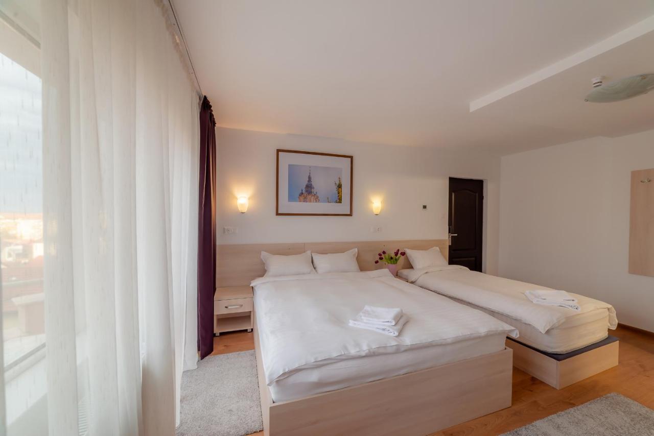 Pension Cluj Екстер'єр фото